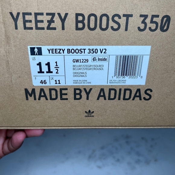 Adidas Yeezy Boost 350 V2 Size 11.5 Core Black Red BY9612 Kanye West main image 5